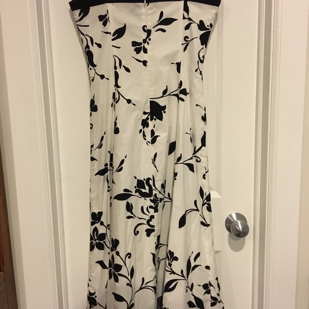 Cotton black and white “picnic” dress.